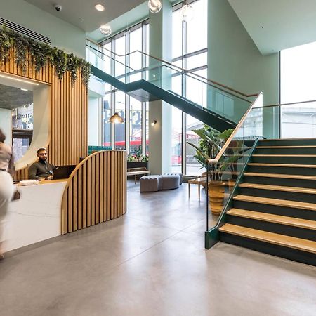Botanical-Inspired Apartments At Repton Gardens Right In The Heart Of Wembley Park Londen Buitenkant foto