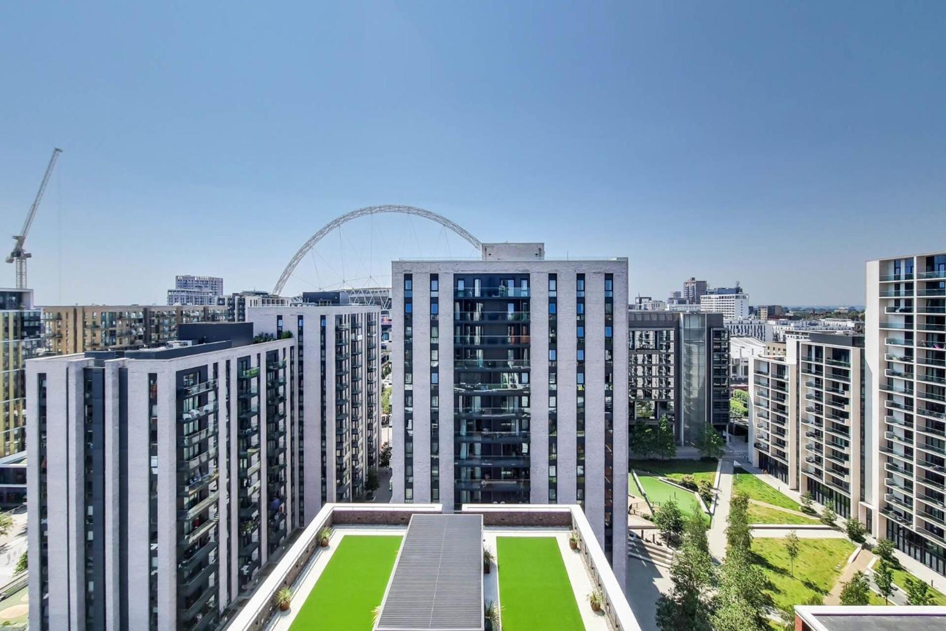 Botanical-Inspired Apartments At Repton Gardens Right In The Heart Of Wembley Park Londen Buitenkant foto