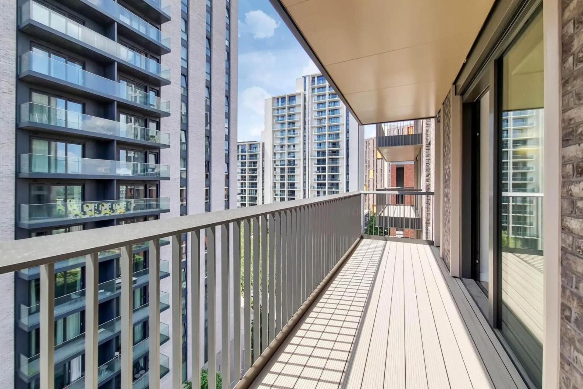 Botanical-Inspired Apartments At Repton Gardens Right In The Heart Of Wembley Park Londen Buitenkant foto