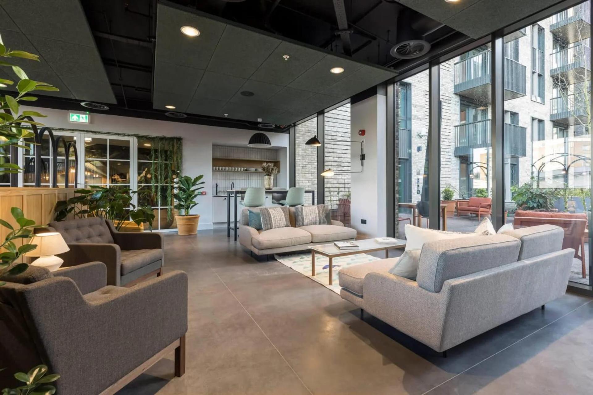 Botanical-Inspired Apartments At Repton Gardens Right In The Heart Of Wembley Park Londen Buitenkant foto